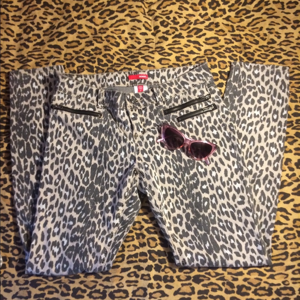 Leopard skinny jeans